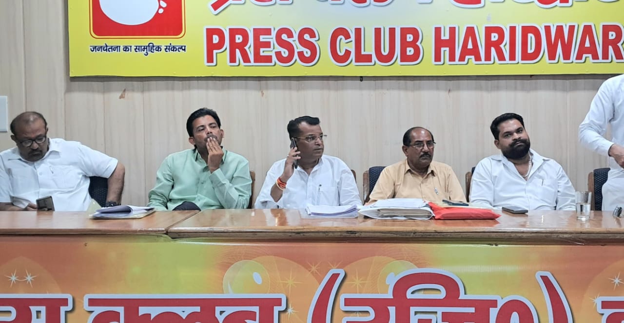 सैनी आश्रम विवाद: हरिद्वार में सैनी आश्रम पर कब्जे का खेल, फर्जी दस्तावेजों से समाज में रोष, (हरिद्वार)- वरिष्ठ पत्रकार दीपक मौर्य-