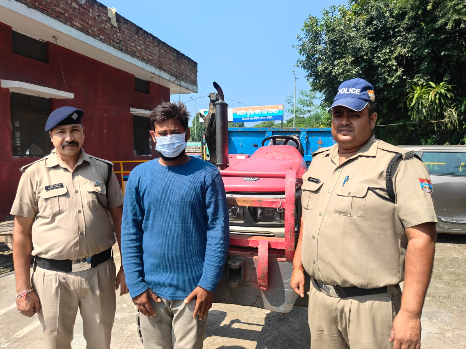 हरिद्वार में SSP की सख्ती: 24 घंटे में चोरी का ट्रैक्टर बरामद, शादी के लिए चोरी करने वाला BA पास आरोपी गिरफ्तार, (हरिद्वार)-दीपक मौर्य-